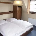 Hotel Im Burghof 2*